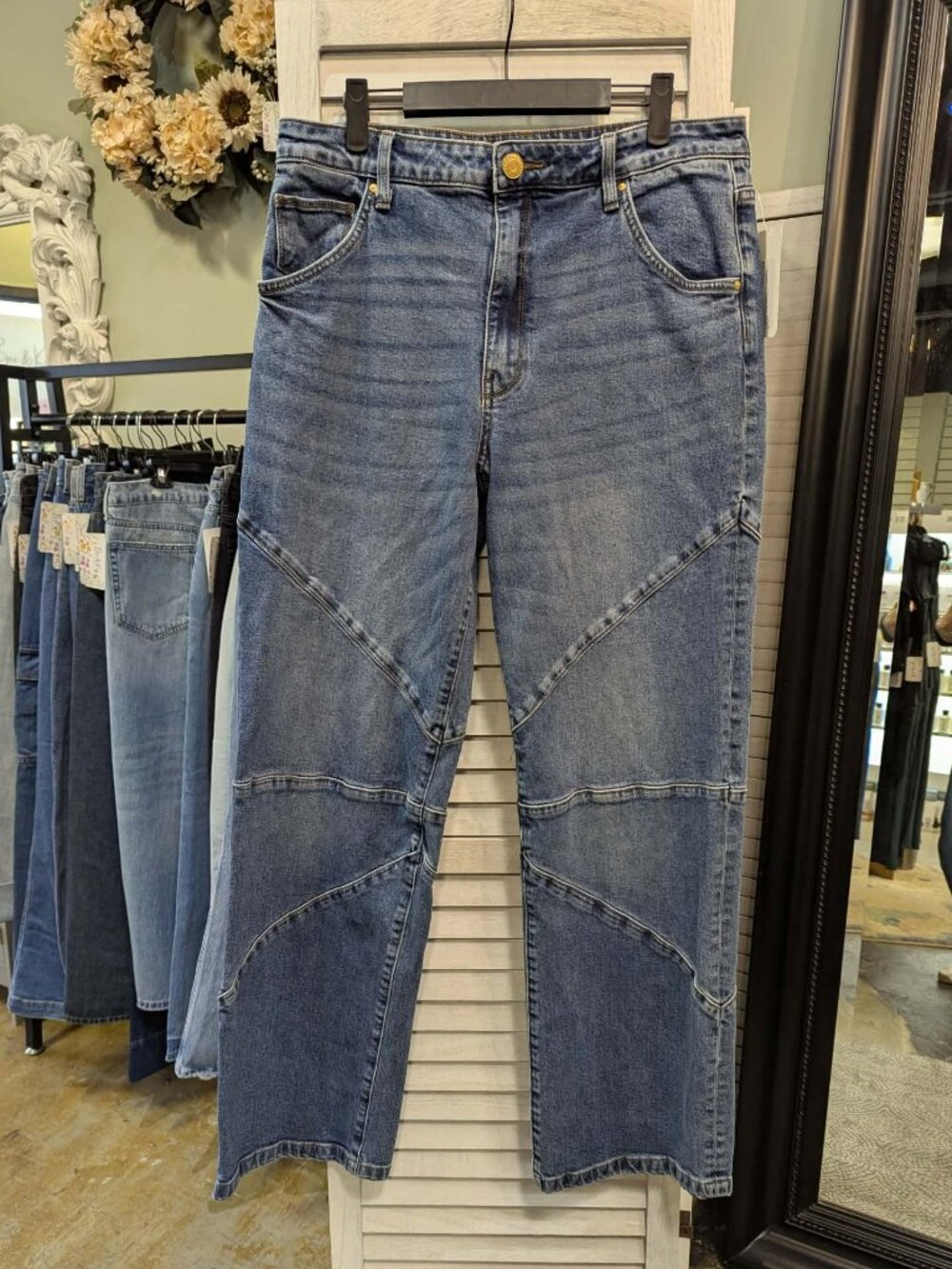 Kut from the Kloth Sienna Wide Leg Jeans